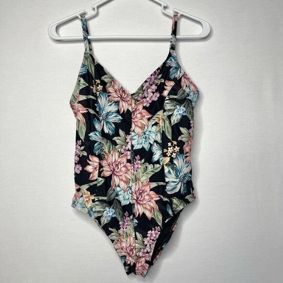 Sandflower Strappy One Piece Swimsuit (Medium 8-10) - Picture 2 of 10